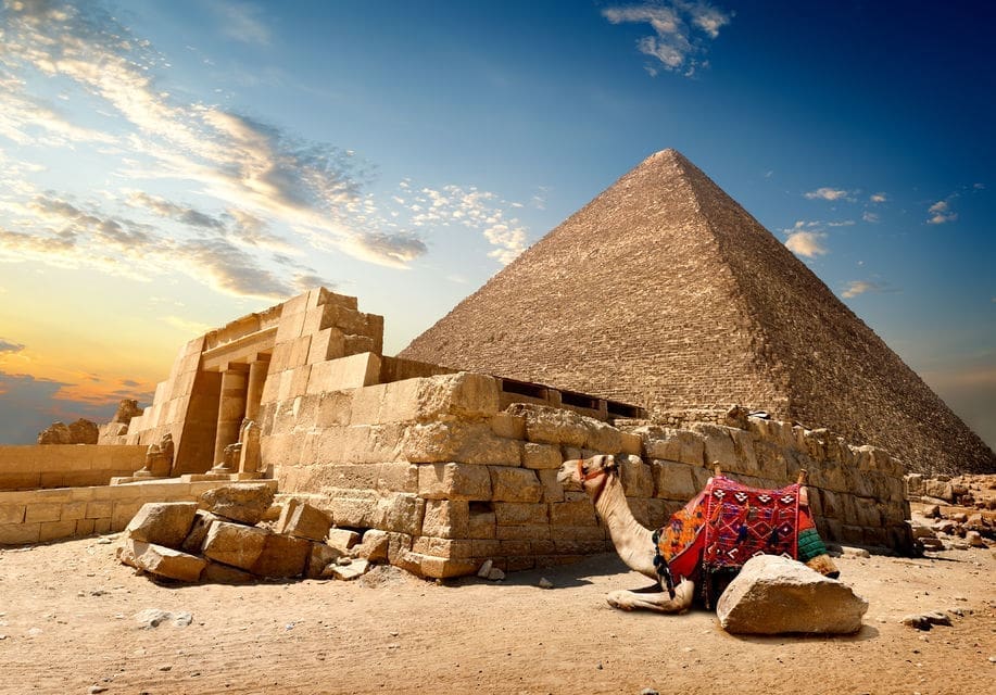 Pyramyden Besuch mit Trivaeg, Sphinx, Museum, Mittagessen, Felukafahrt, Exclusive mit Trivaeg