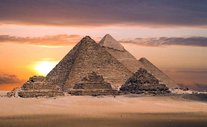 Pyramiden Besuch von Sharm
