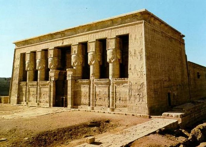 Tal der Könige, El Karnak tempel, Hatschebsut Tempel, Memnon Klosses,Tagestour nach Luxor mit Trivaeg