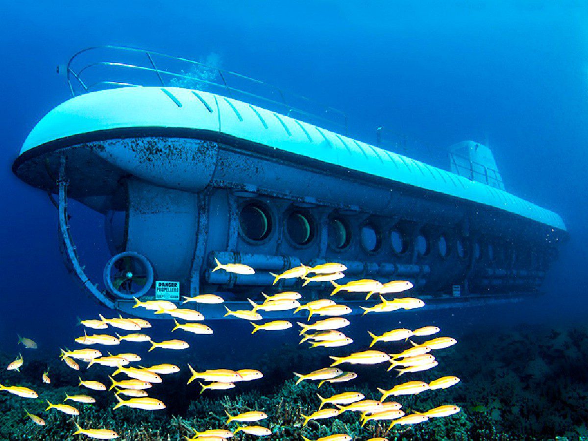 Submarine, Semi-U-boot, Familien Ausflug mit Trivaeg